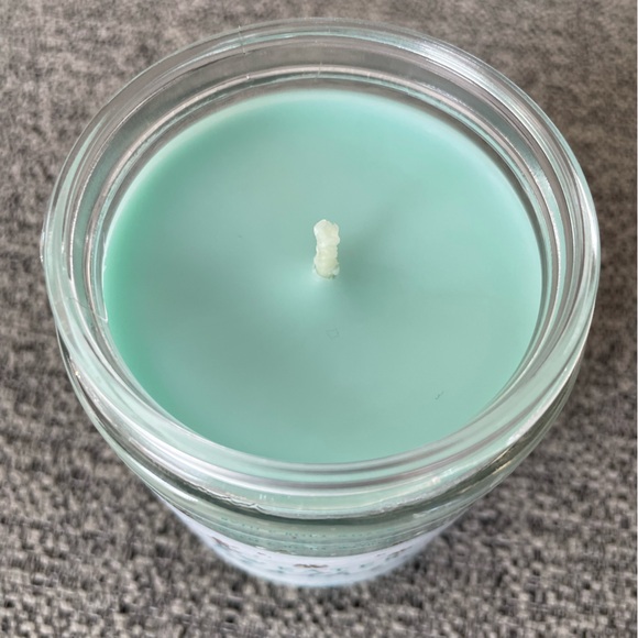 Bath & Body Works: Sweater Weather - Picture 2 of 3